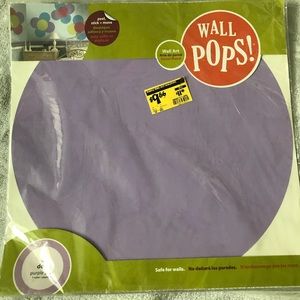 2/$10 Wallpops Round in Violet/lavender